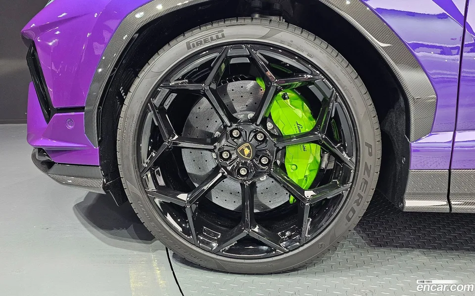 Lamborghini Urus 4.0 V8 2024 — миниатюра 5