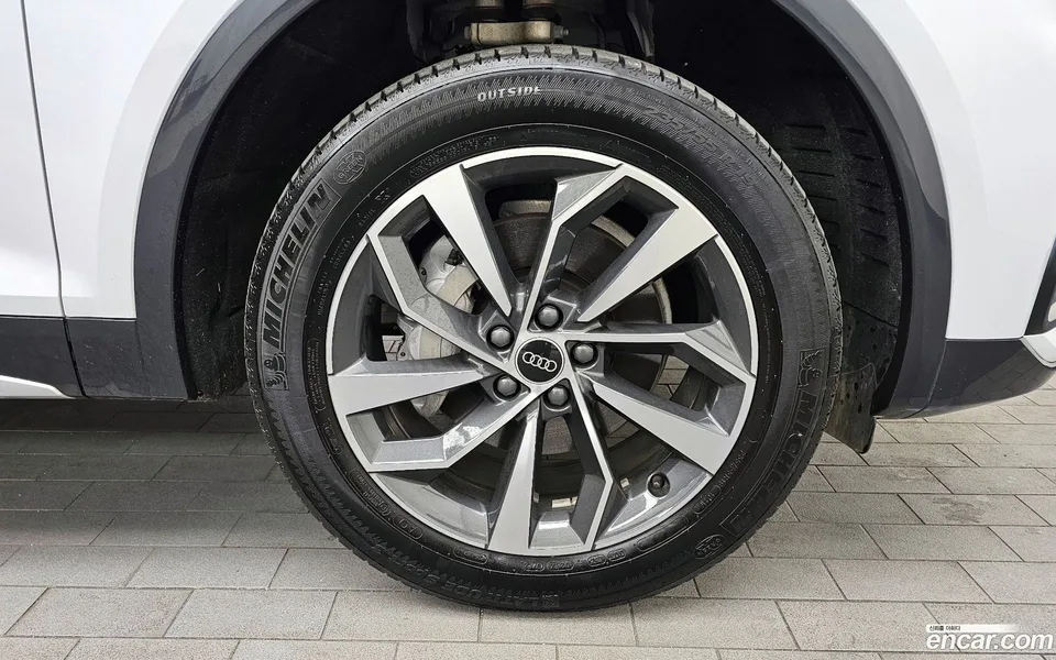 Audi Q5 40 TDI 2023 — миниатюра 5