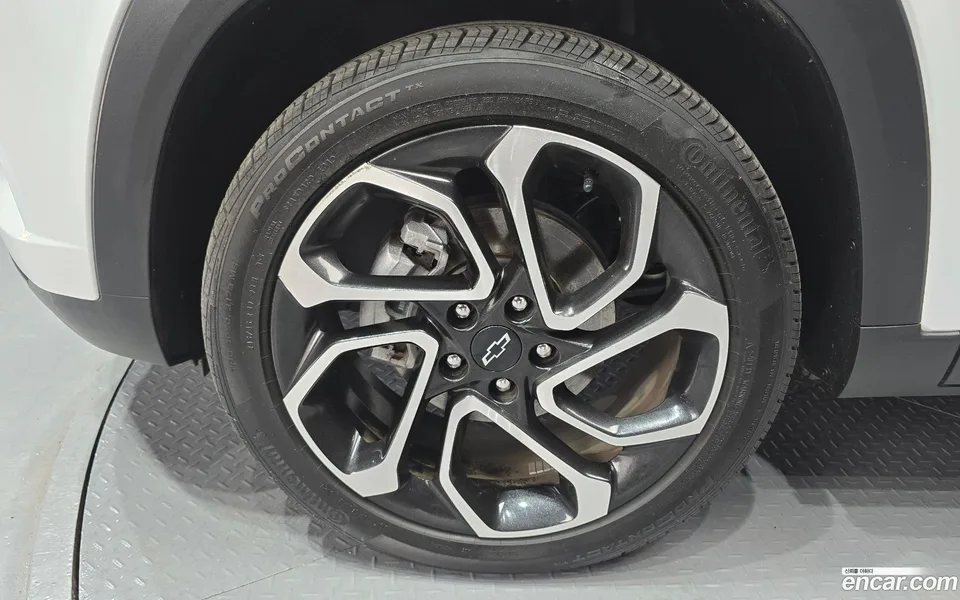 Chevrolet Trax Crossover 1.2 RS 2024 — миниатюра 5