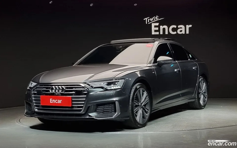 Audi A6 45 TFSI 2022 — фото 1, купить с доставкой в Москву