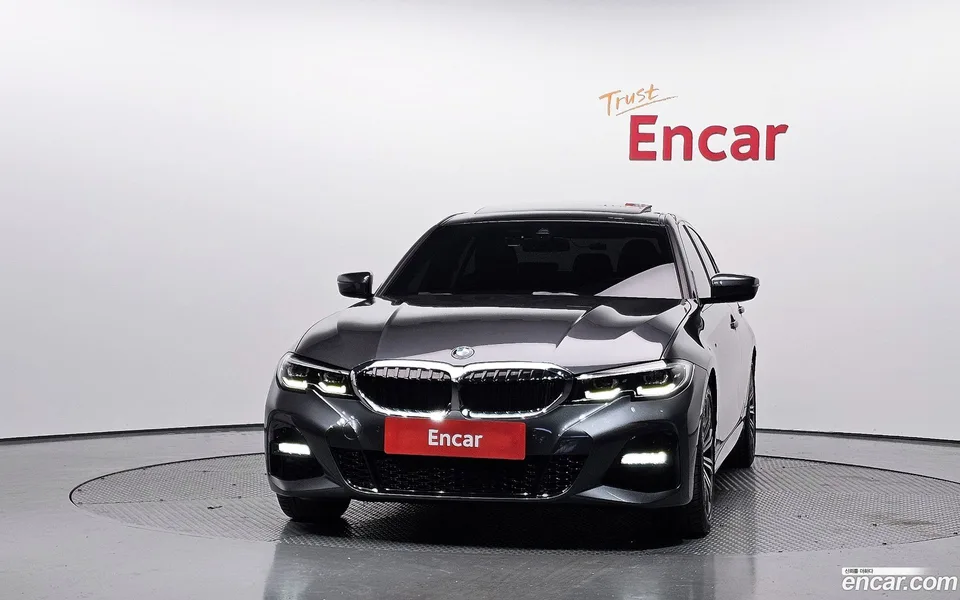 BMW 3 Series 320i M 2022 — миниатюра 3