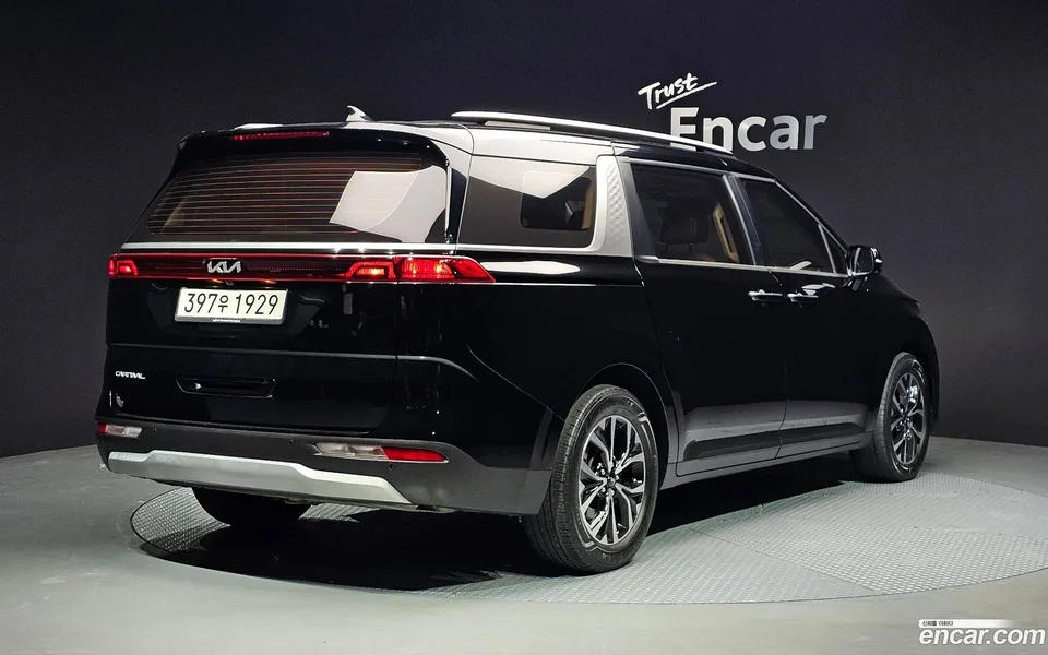 Kia Carnival 9 2022 — миниатюра 2