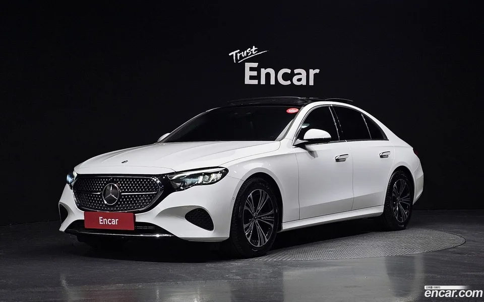 Mercedes-Benz E-Class E200 2025 — фото 1, купить с доставкой в Москву