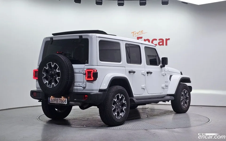 Jeep Wrangler 2.0 4 2024 — миниатюра 2
