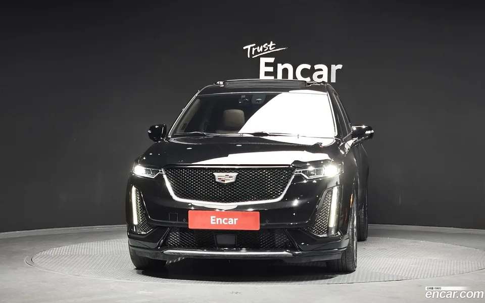 Cadillac XT6 3.6 2022 — миниатюра 3