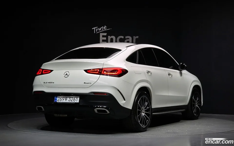 Mercedes-Benz GLE-Class GLE400d 4MATIC 2022 — миниатюра 2