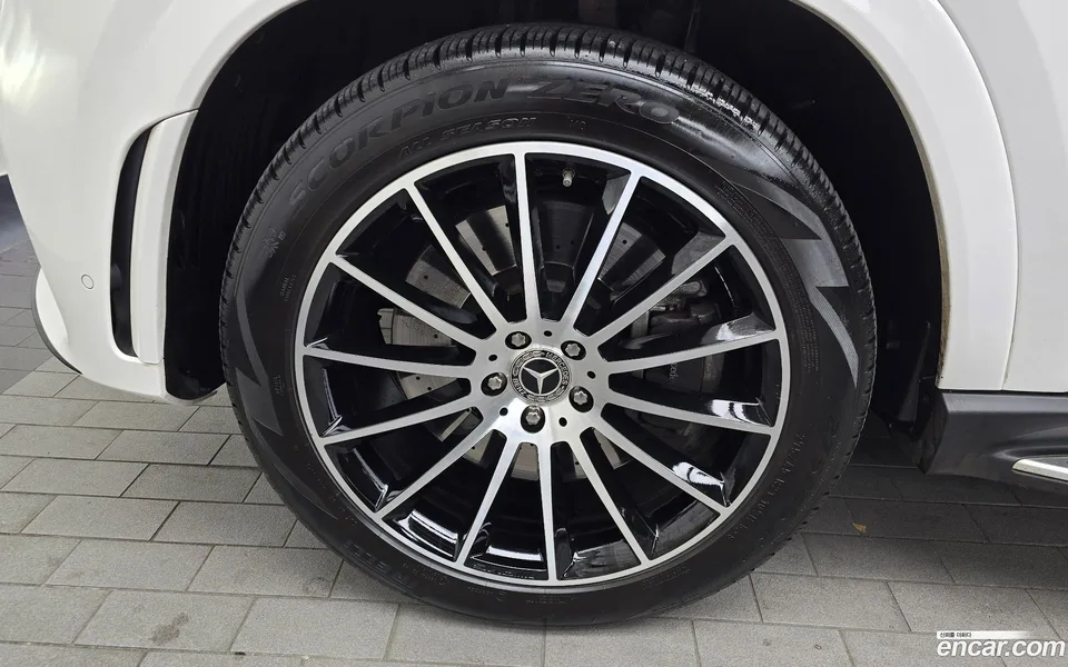 Mercedes-Benz GLE-Class GLE400d 4MATIC 2022 — миниатюра 5