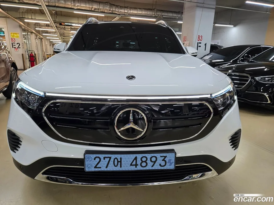 Mercedes-Benz EQB EQB300 4MATIC 2024 — миниатюра 2