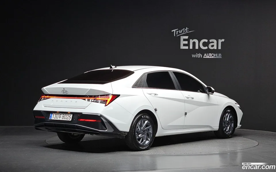 Hyundai Avante CN7 1.6 2024 — миниатюра 2