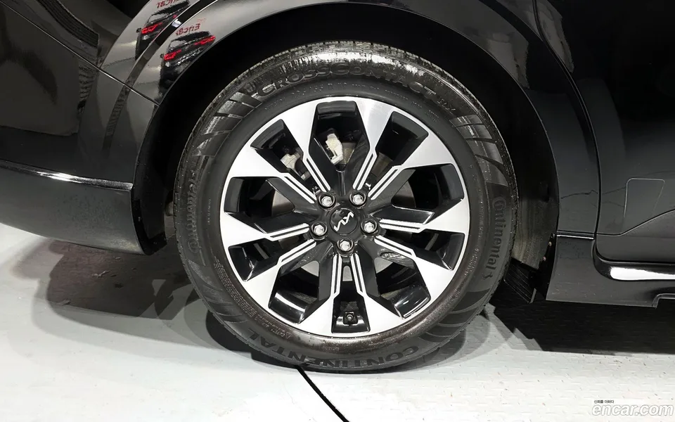 Kia Carnival 9 () 2022 — миниатюра 5