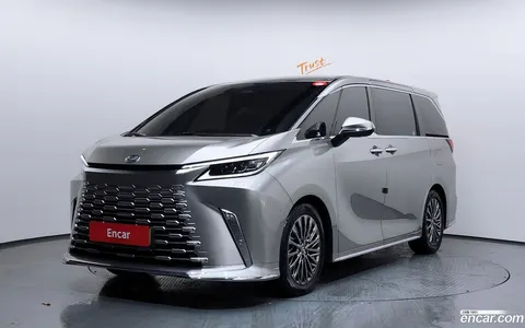 Lexus LM 2024 купить в Москве