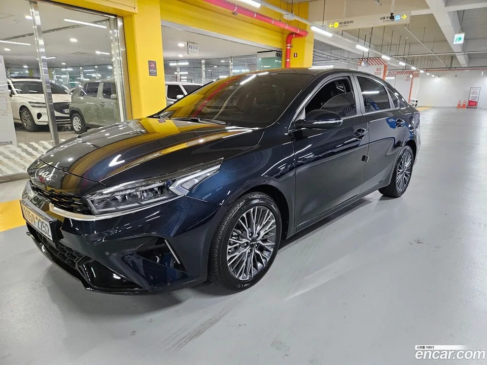 Kia K3 1.6 2022 — миниатюра 3