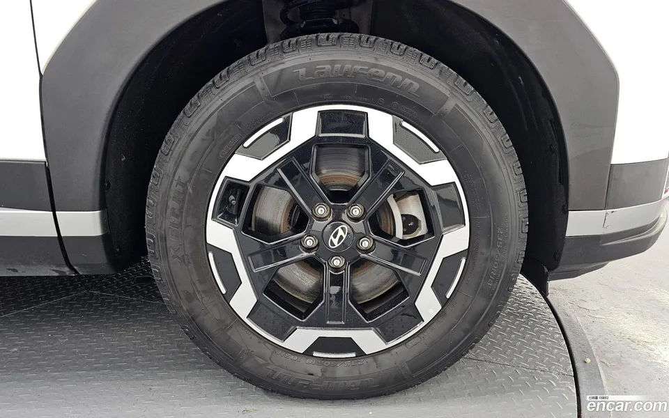 Hyundai SantaFe 2.5T 4WD 2023 — миниатюра 5