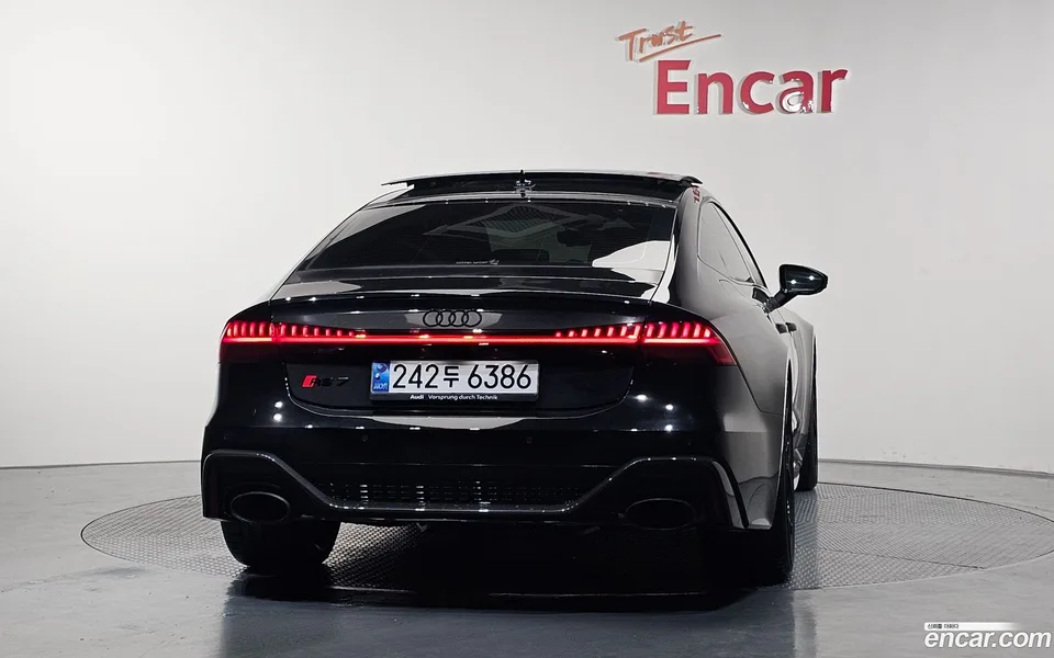Audi RS7 (4K) 4.0 TFSI 2025 — миниатюра 4