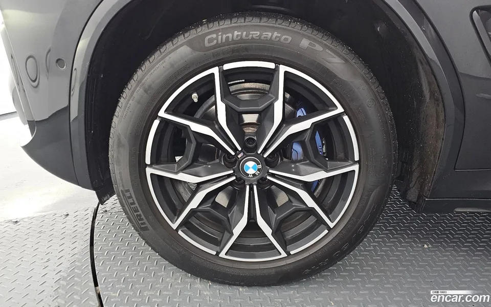 BMW X4 xDrive20i M 2024 — миниатюра 5