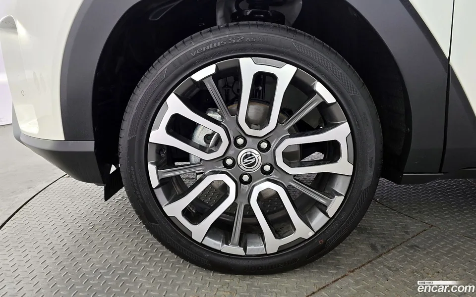 KG Mobility Torres 1.5 2WD 2022 — миниатюра 5