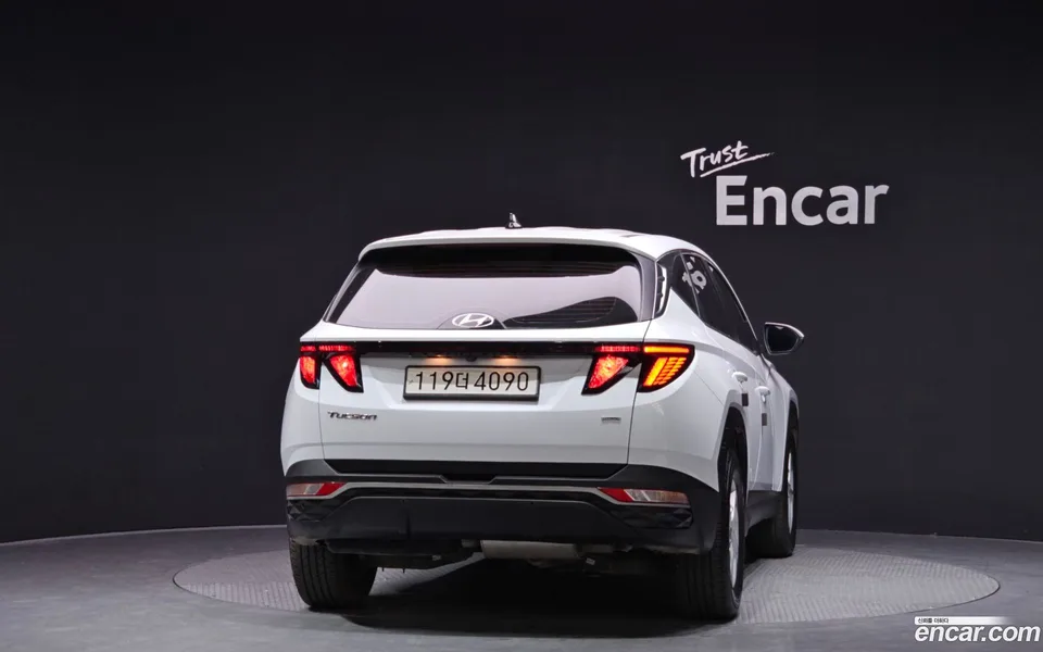 Hyundai Tucson 2.0 4WD 2022 — миниатюра 4