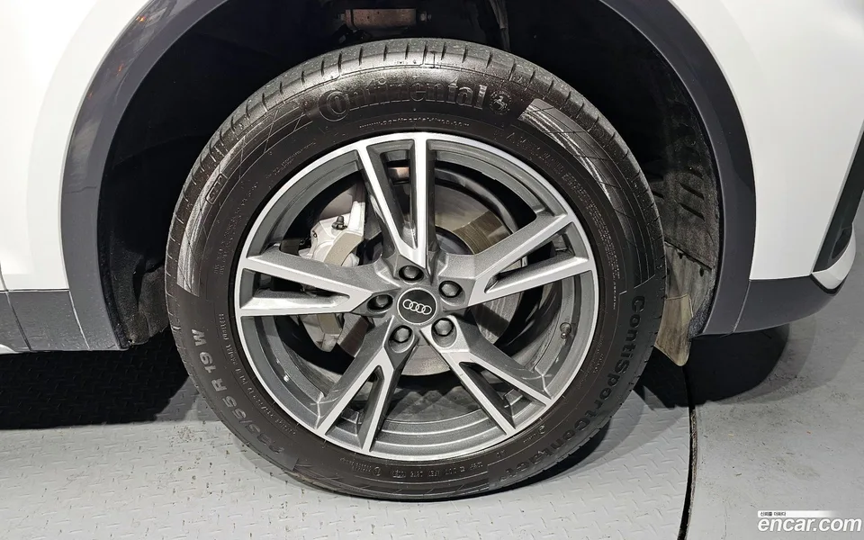 Audi Q5 45 TFSI 2022 — миниатюра 5