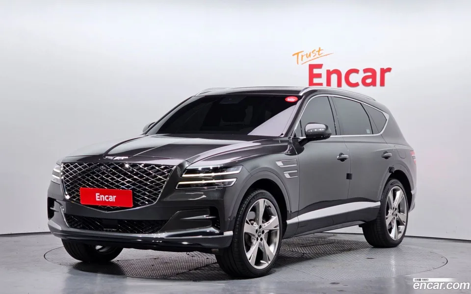 Genesis GV80 2.5T AWD 2023 — фото 1, купить с доставкой в Москву