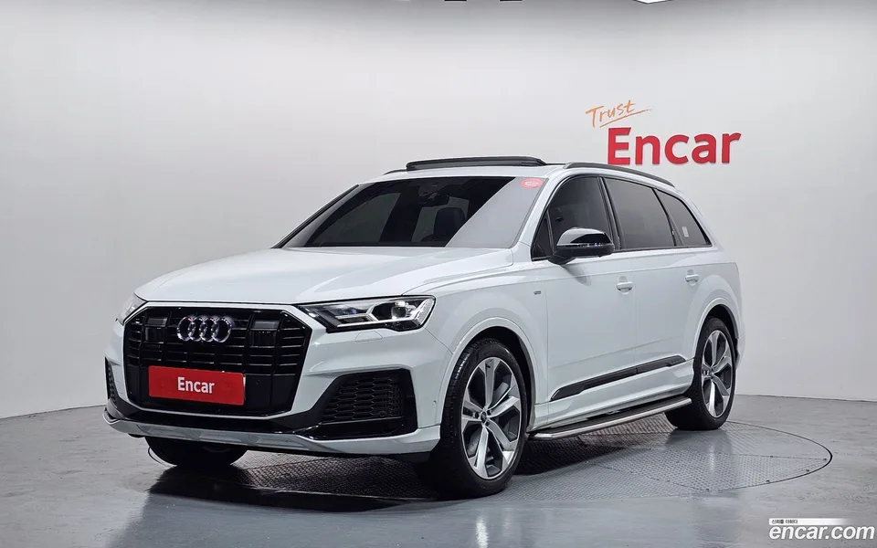 Audi Q7 (4M) 55 TFSI 2022 — фото 1, купить с доставкой в Москву