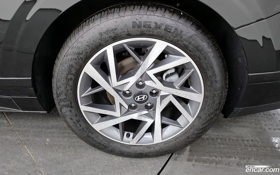 Hyundai Grandeur 2.5 2WD 2024 — миниатюра 5