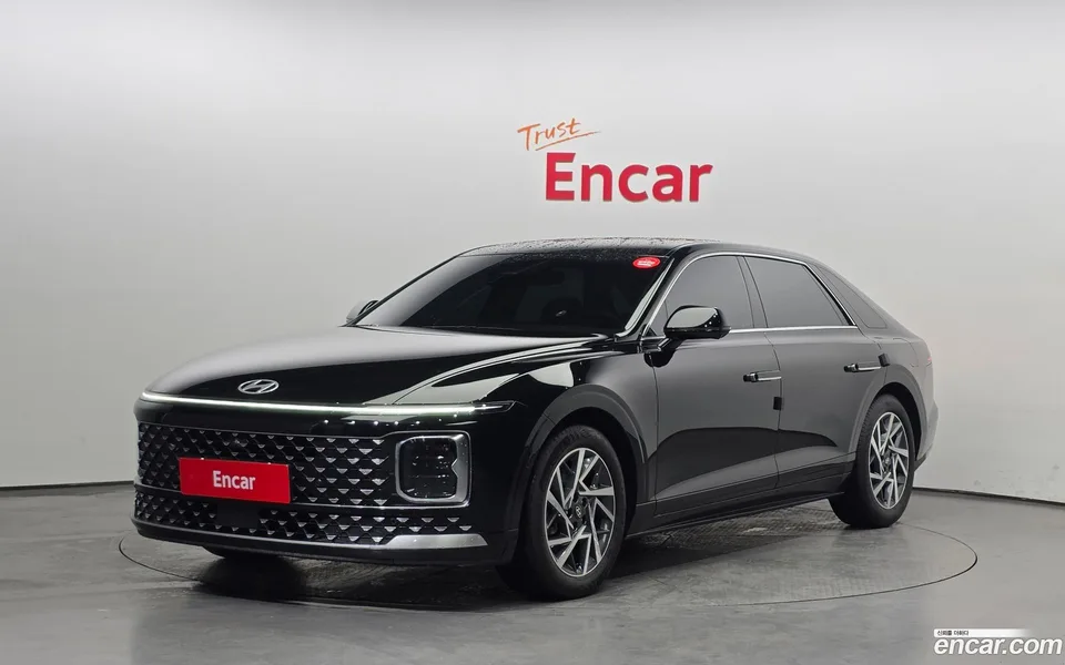 Hyundai Grandeur 2.5 2WD 2024 — фото 1, купить с доставкой в Москву