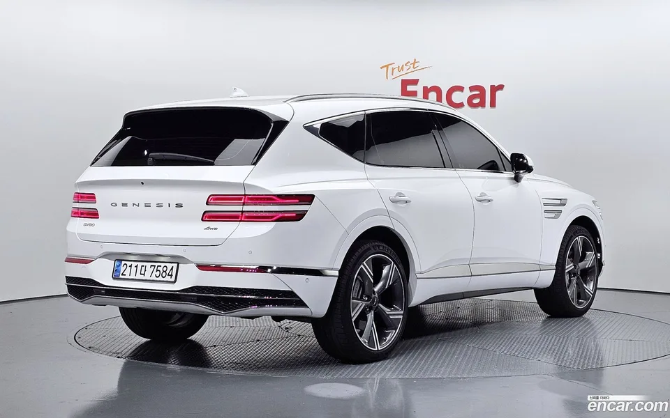 Genesis GV80 2.5T AWD 2023 — миниатюра 2