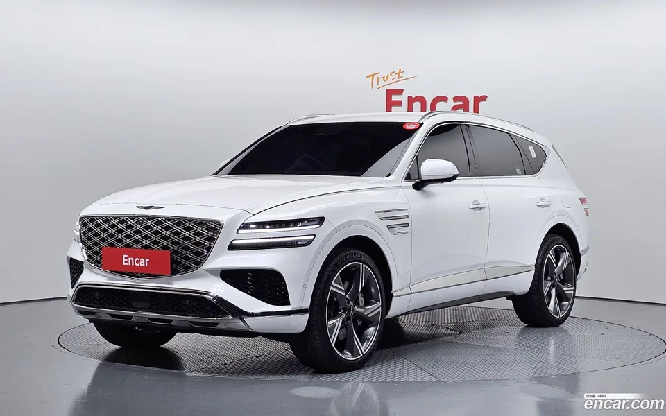 Genesis GV80 2.5T AWD 2023 — фото 1, купить с доставкой в Москву