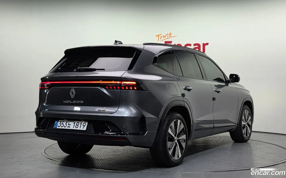 Renault Samsung Grand Koleos 1.5 E-TECH 2WD 2024 — миниатюра 2