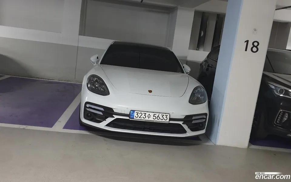 Porsche Panamera (971) 4.0 S E- 2023 — миниатюра 5