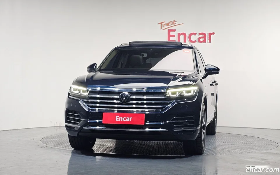 Volkswagen Touareg 3.0 TDI 2023 — миниатюра 3
