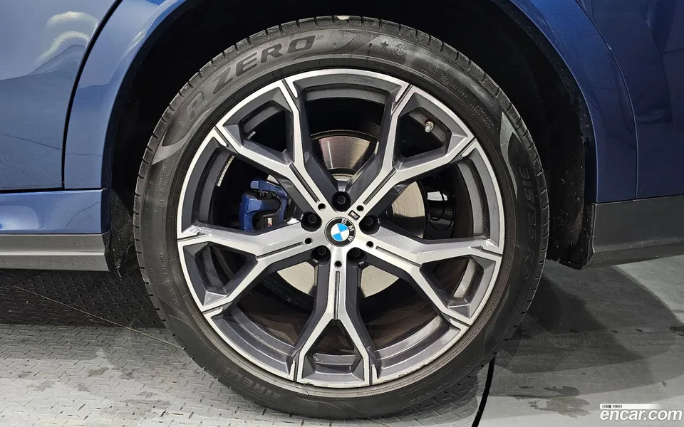 BMW X6 xDrive30d M 2023 — миниатюра 5
