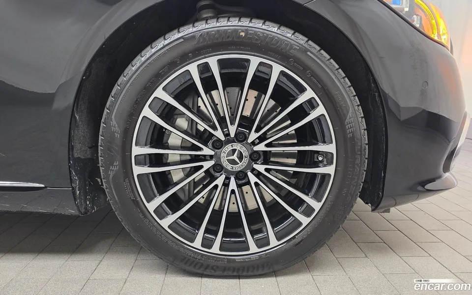 Mercedes-Benz S-Class S350 d 4MATIC 2025 — миниатюра 5