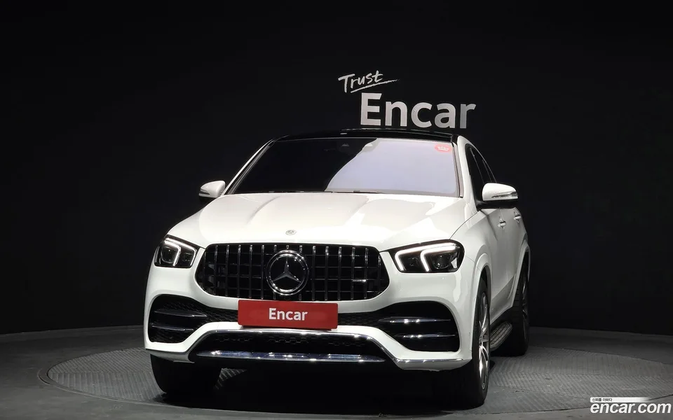 Mercedes-Benz GLE-Class GLE400d 4MATIC 2023 — миниатюра 3