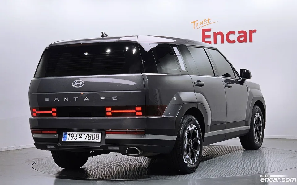 Hyundai Santa Fe 2.5T 2WD 2024 — миниатюра 2