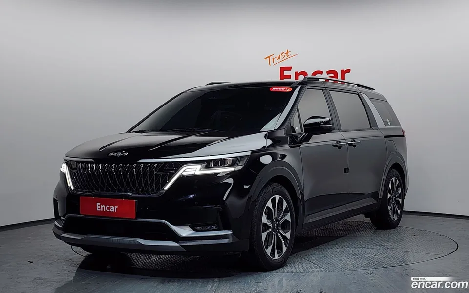 Kia Carnival 9 2022 — фото 1, купить с доставкой в Москву