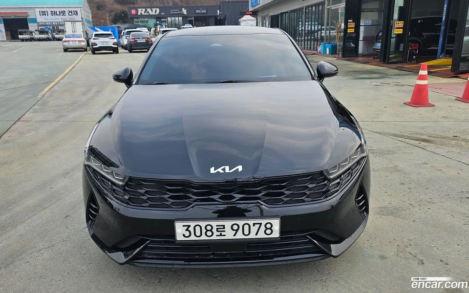 Kia K5 Hybrid 2023 — миниатюра 2
