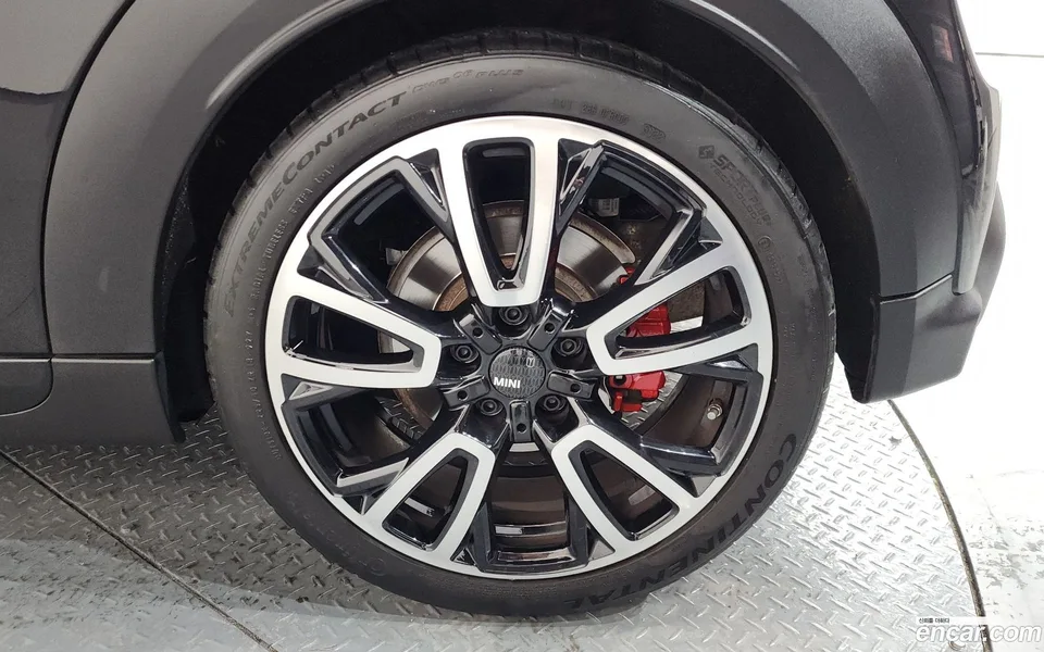 MINI Cooper S JCW 2022 — миниатюра 5