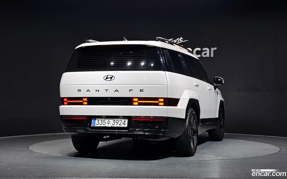 Hyundai Santa Fe HEV 1.6 2WD 2023 — миниатюра 4