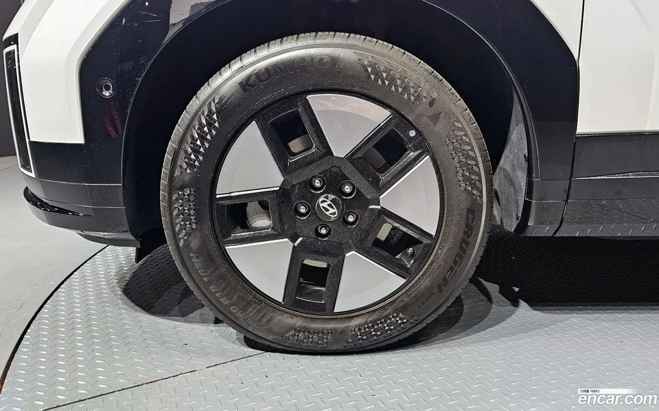 Hyundai Santa Fe HEV 1.6 2WD 2023 — миниатюра 5