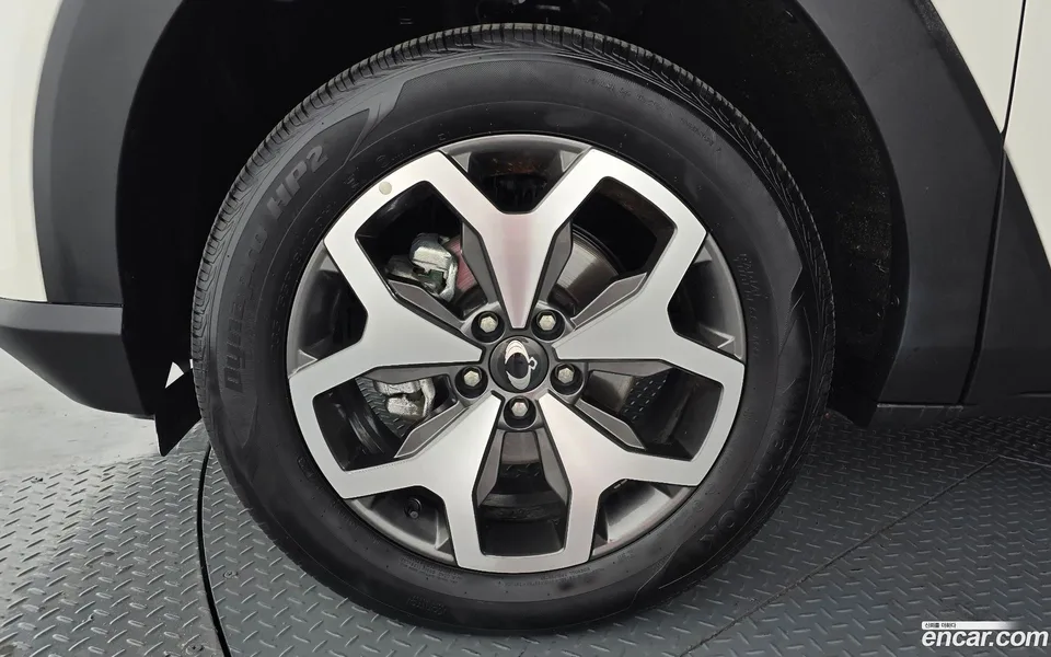 KG Mobility Torres 1.5 2WD 2024 — миниатюра 5