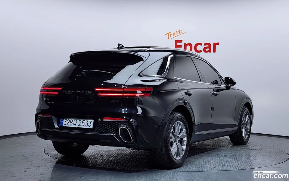 Genesis GV70 2.5T AWD 2023 — миниатюра 2