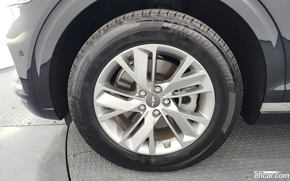 Genesis GV70 2.5T AWD 2023 — миниатюра 5