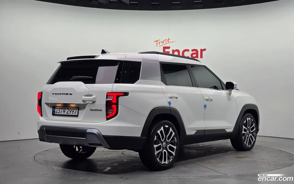 KG Mobility Torres 1.5 2WD 2022 — миниатюра 2