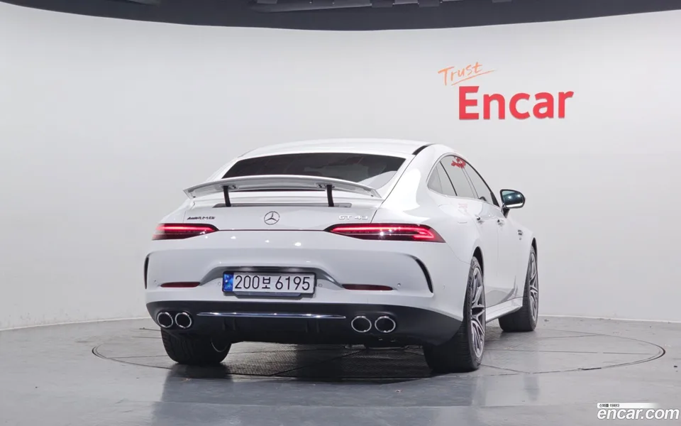 Mercedes-Benz AMG GT 4 43 4MATIC+ 2023 — миниатюра 4
