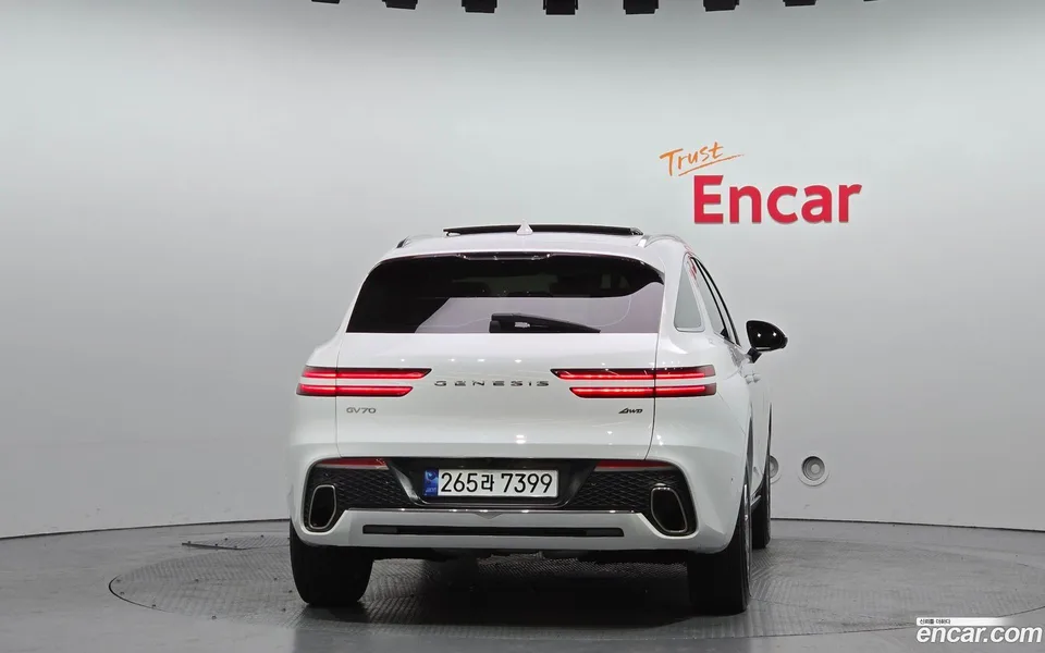 Genesis GV70 2.5T AWD 2022 — миниатюра 4
