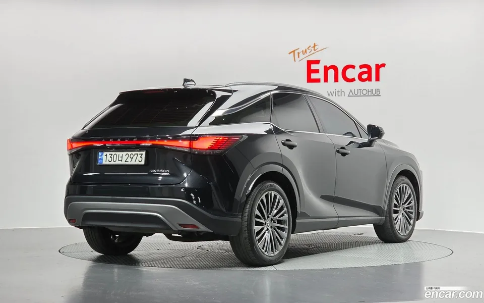 Lexus RX 350h 2023 — миниатюра 2