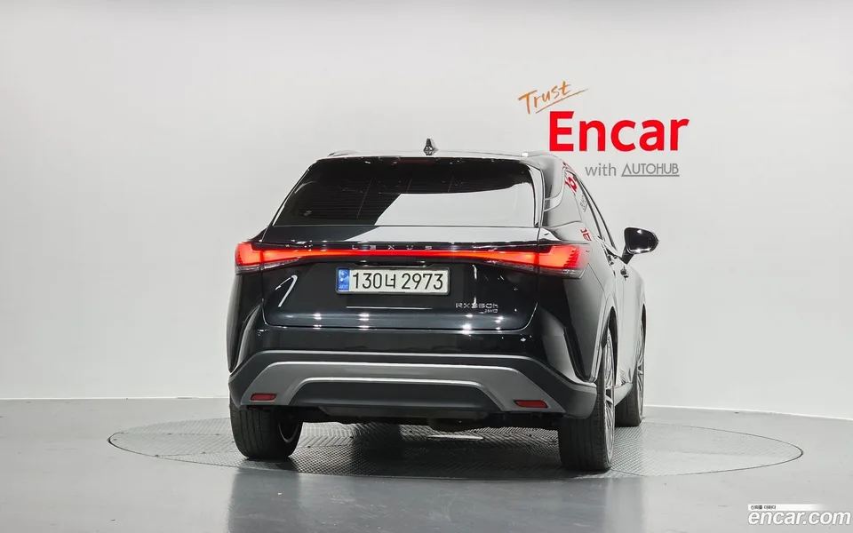 Lexus RX 350h 2023 — миниатюра 4