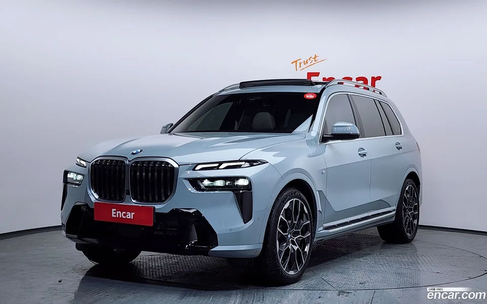 BMW X7 xDrive 40i M 6 2024 — фото 1, купить с доставкой в Москву