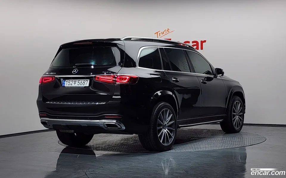 Mercedes-Benz GLS-Class GLS400d 4MATIC 2023 — миниатюра 2